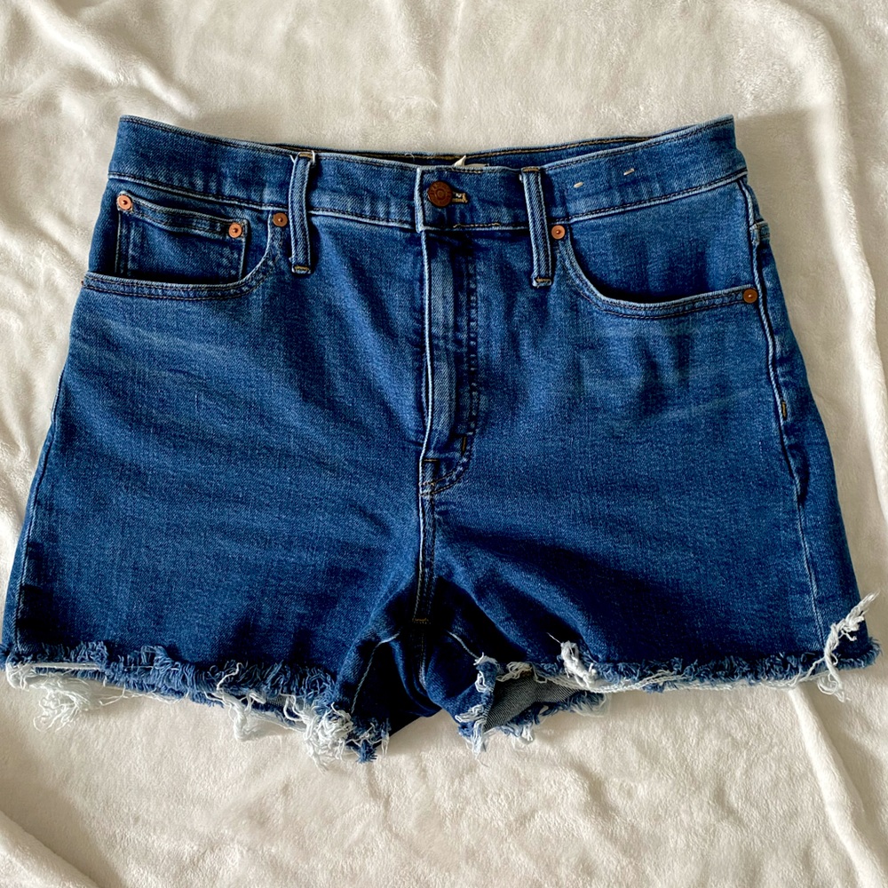 Madewell Medium Wash High Rise Cutoff Jean Shorts Size 30, 31 (12/14)